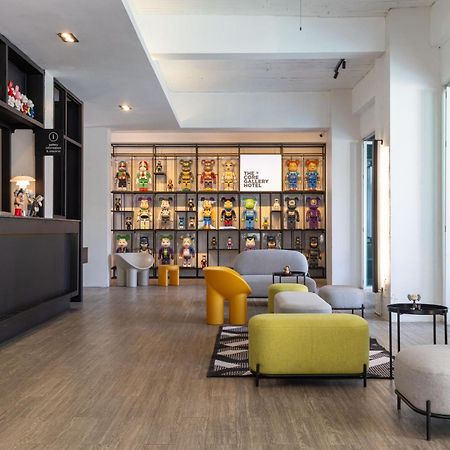 The Core Gallery Hotel Чиангмай Екстериор снимка