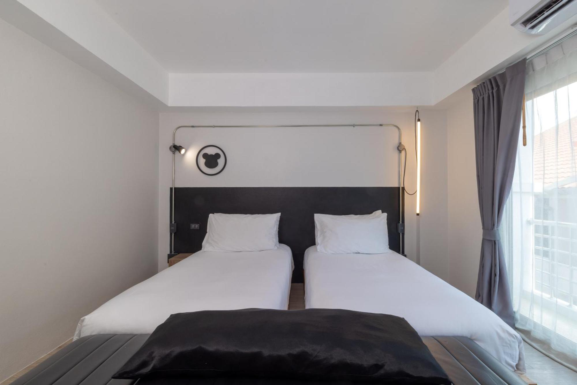 The Core Gallery Hotel Чиангмай Екстериор снимка