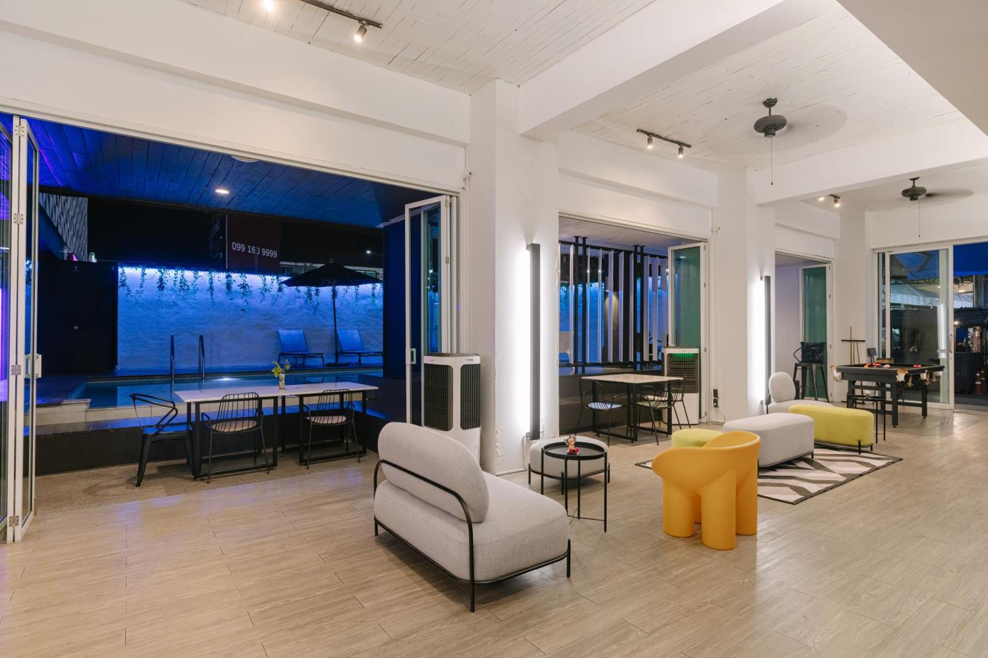 The Core Gallery Hotel Чиангмай Екстериор снимка