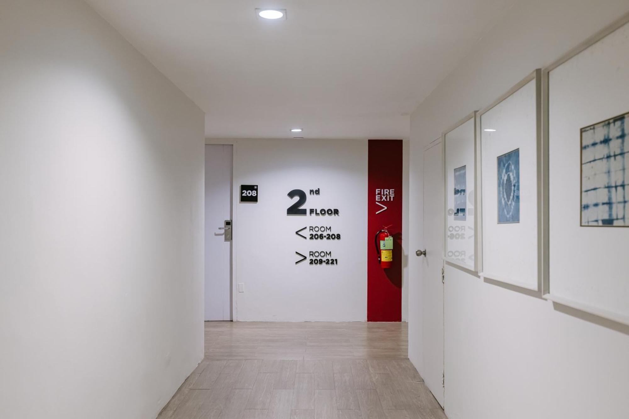 The Core Gallery Hotel Чиангмай Екстериор снимка
